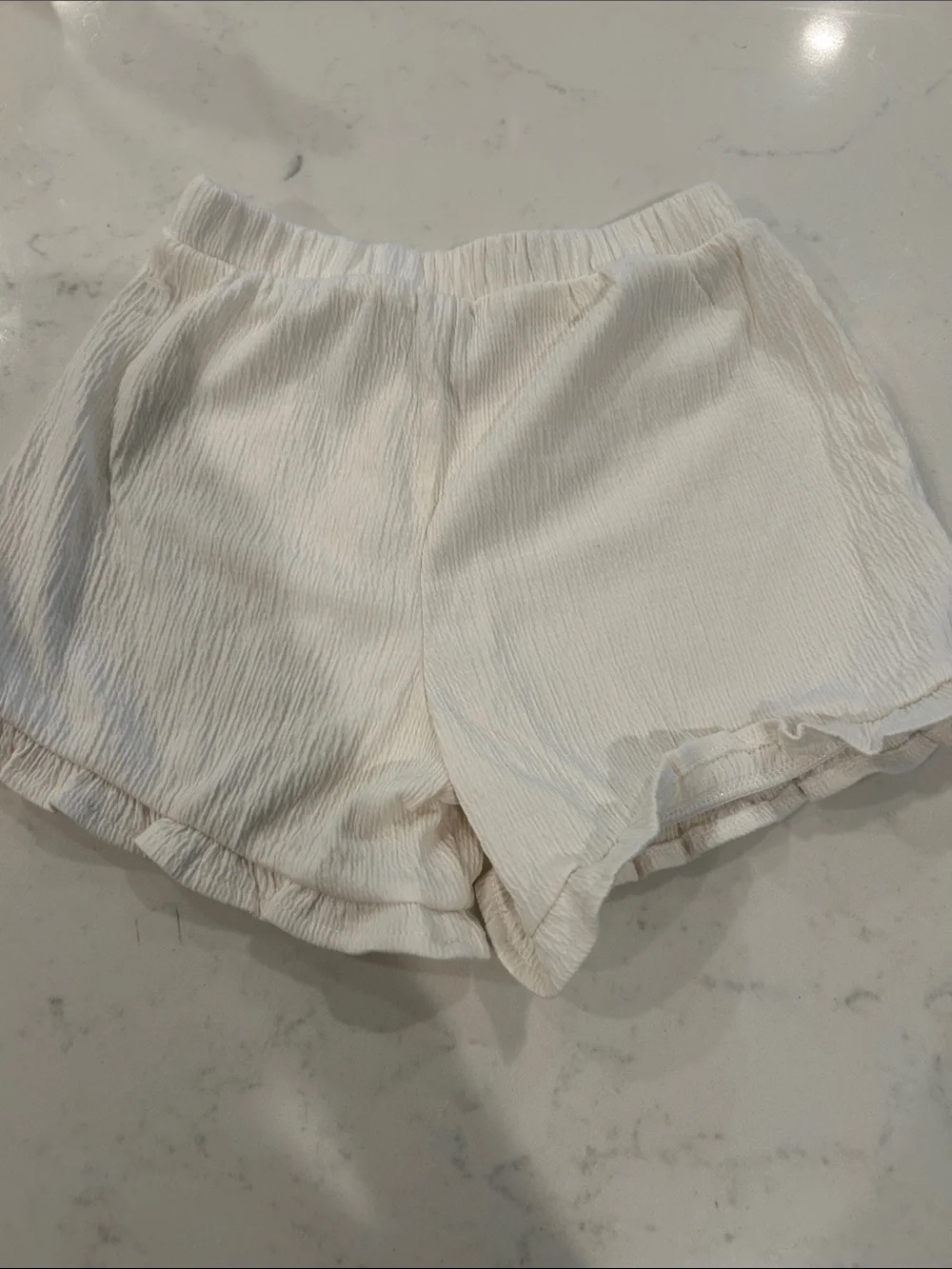 Old Navy Cream Ruffle Hem Pull-On Girls Shorts